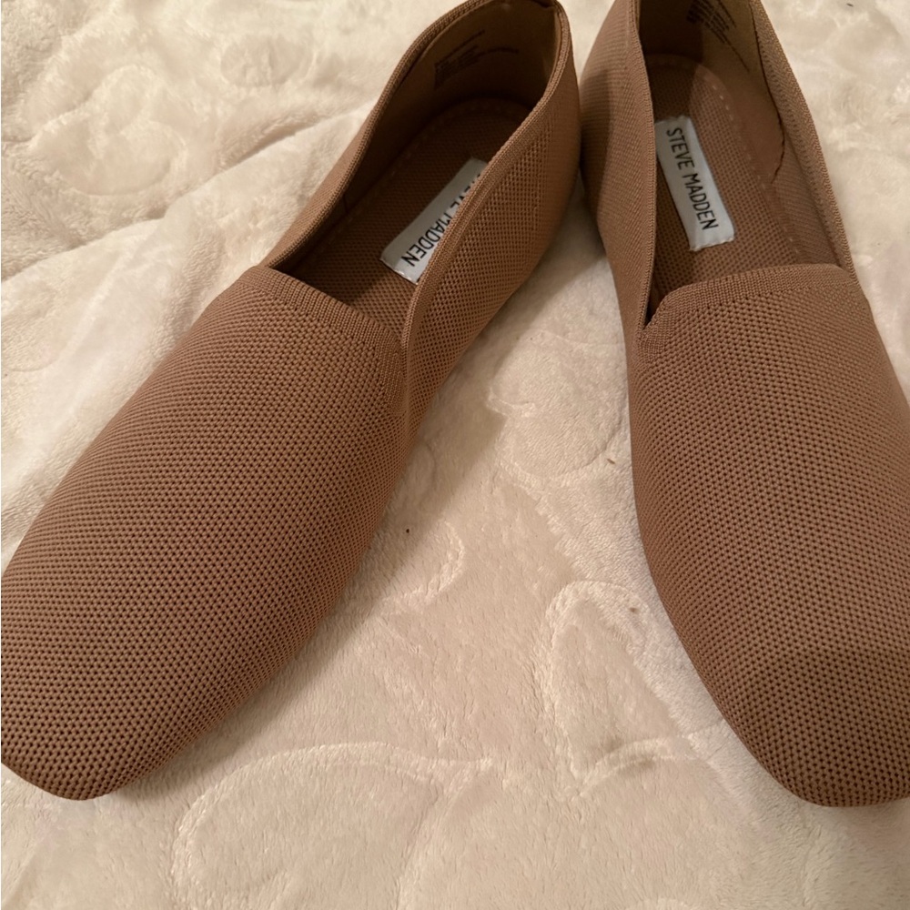 Steve Madden  Tan Slip-On Shoes-Size 9.5